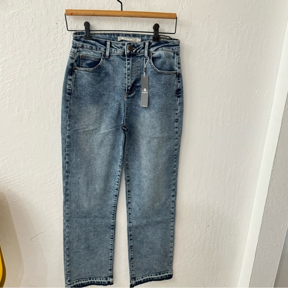Tractr High Rise Straight Washed Denim Dark Blue Fray Hem Jeans 2/26 - Picture 2 of 6